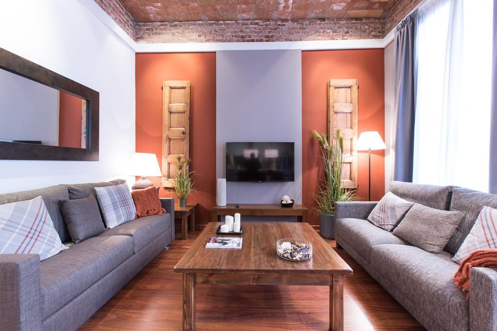 شقة برشلونة  في سيرينيا أبارتمنتوس رامبلاس - بلاسا كاتالونيا الغرفة الصورة